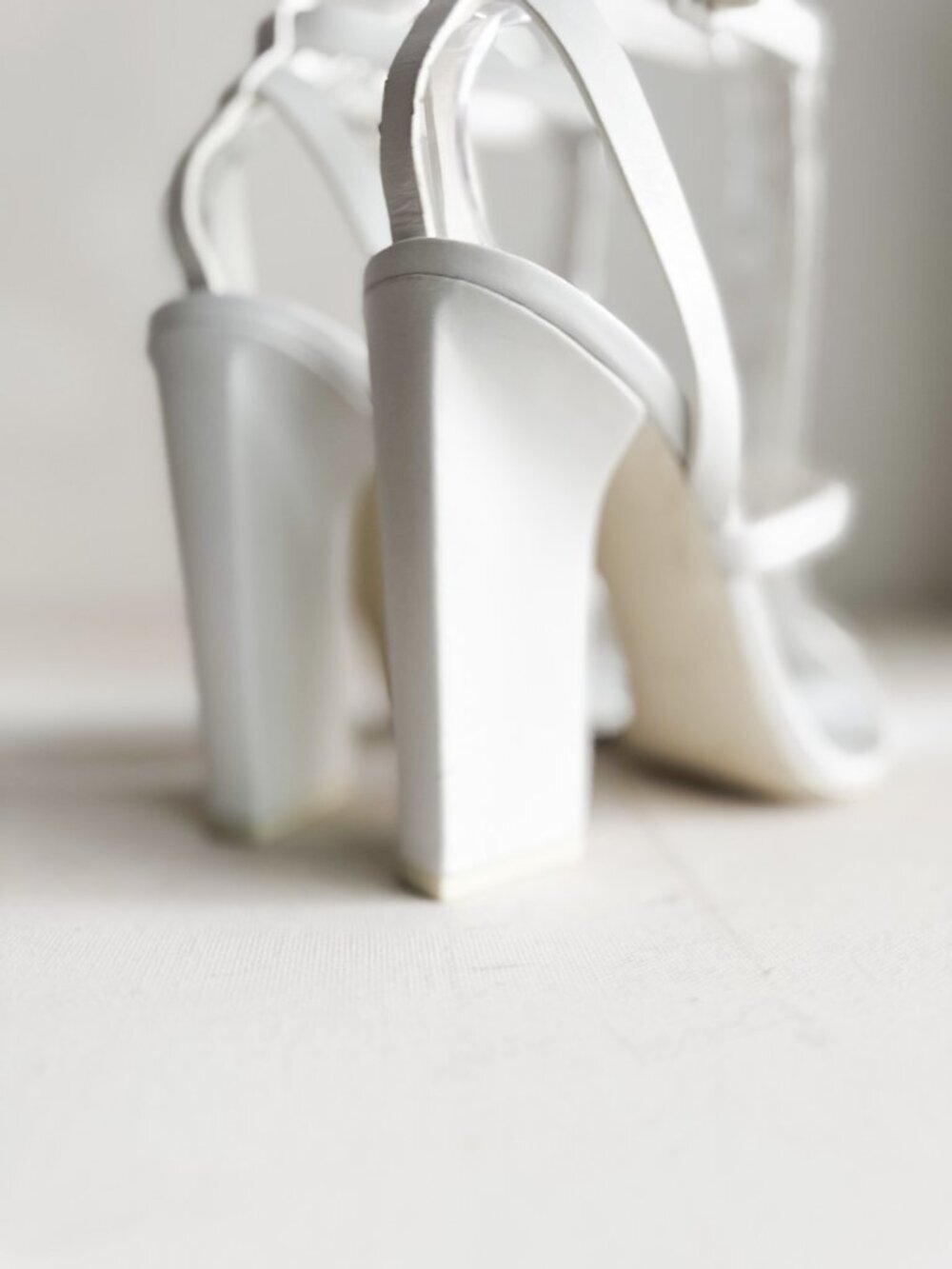 Alexander Wang Runway SS'13 Strappy White Leather Block Heel Sandals 39 - Picture 4 of 11